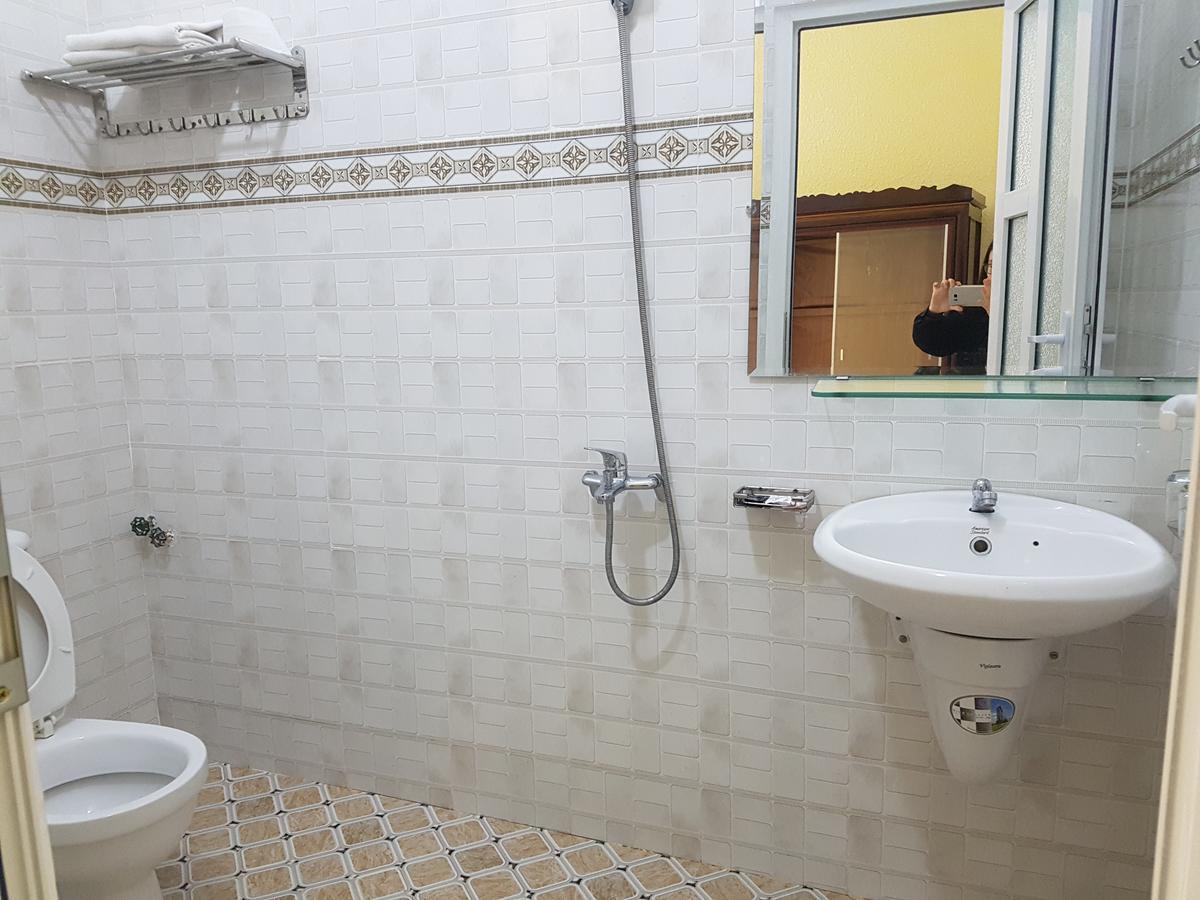 Bac Huong Hotel Kon Tum Exterior foto