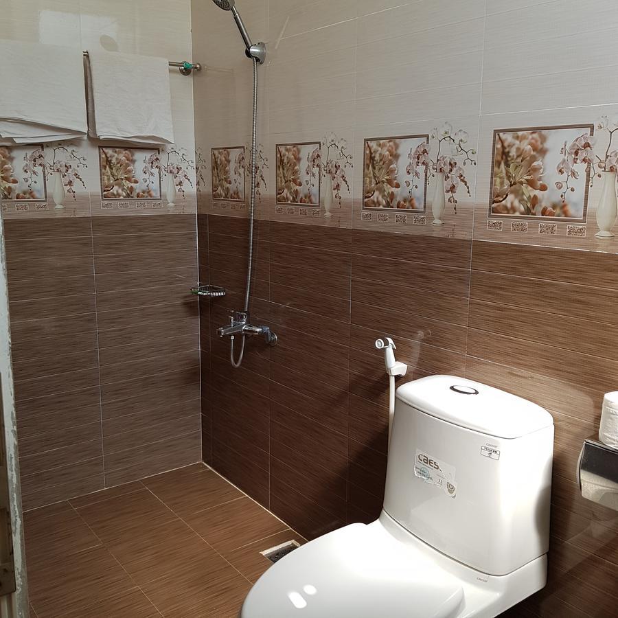 Bac Huong Hotel Kon Tum Exterior foto